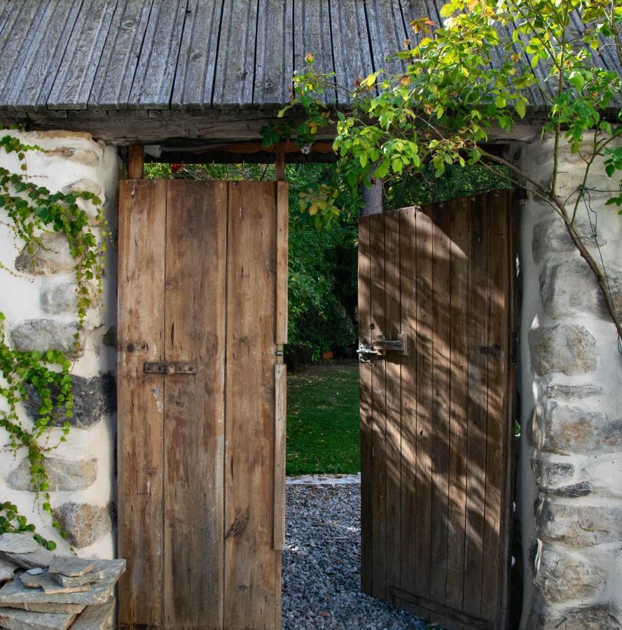 Maison Cimarron Acomodação com café da manhã Chateauroux-les-Alpes Exterior foto